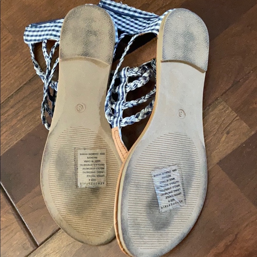 Aeropostale navy gingham braided sandals size 8 - Picture 4 of 4
